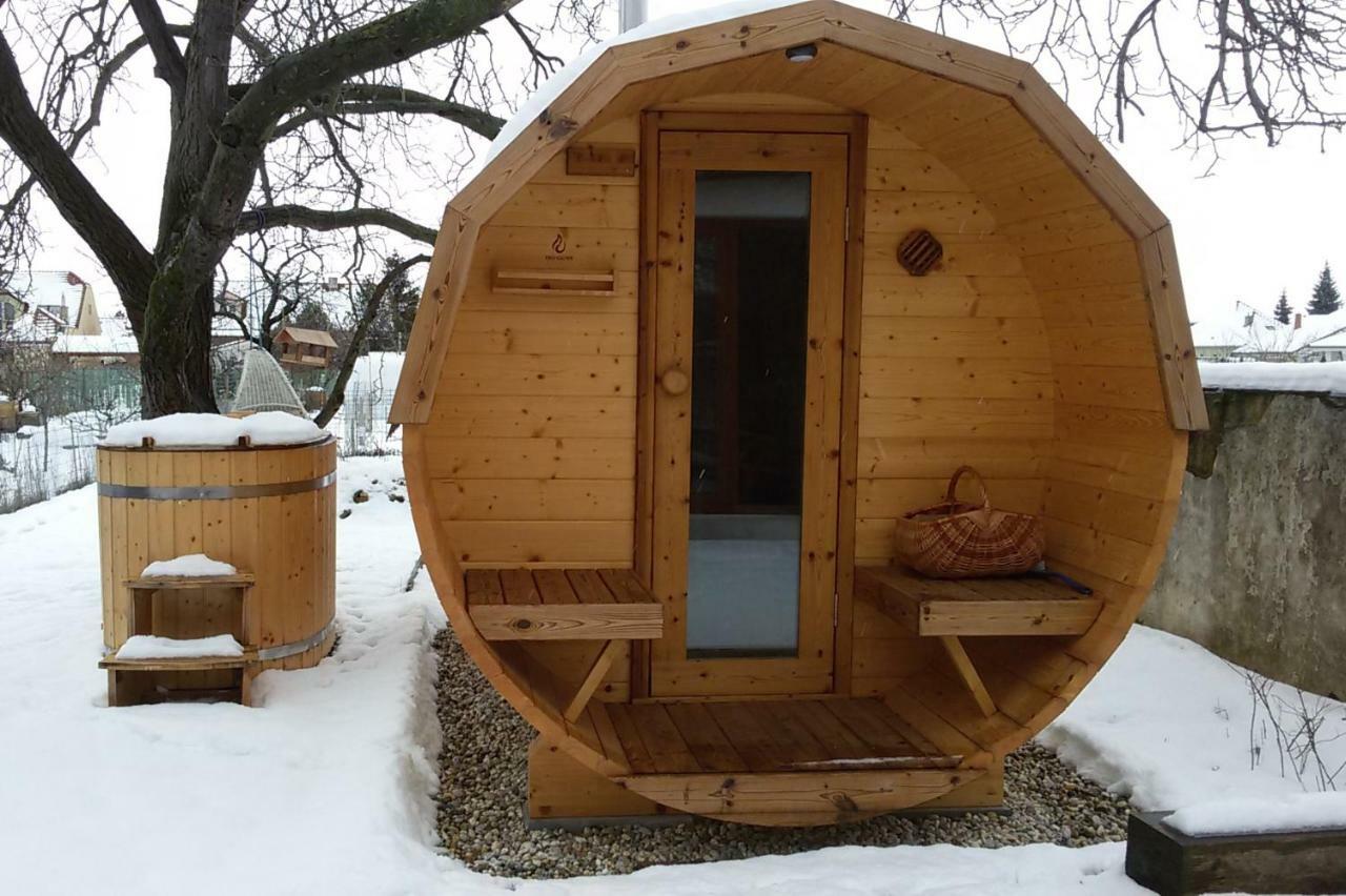 Sauna Dom Pezinok Bagian luar foto